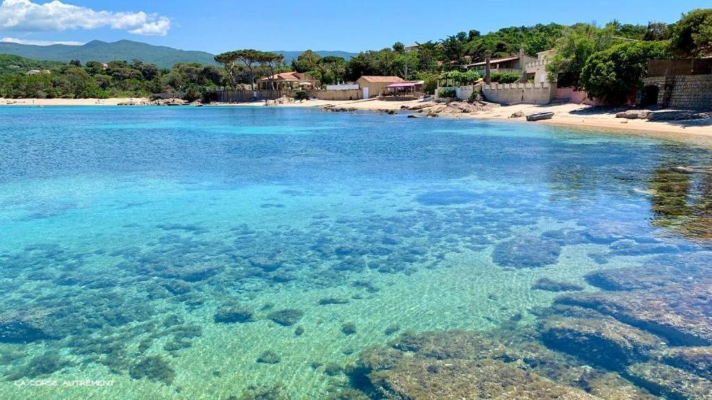 Isolella A 50 M De La Holiday home *